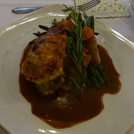 Stadtpalais Marché-suite Maximal 2 Personen Und 1 Kleinkind Apartment