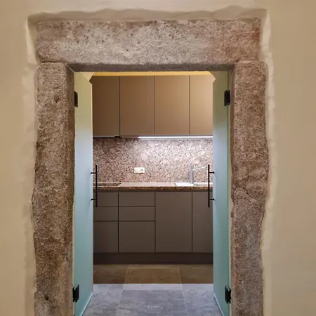 Stadtpalais Marche-suite Maximal 2 Personen Und 1 Kleinkind Appartement