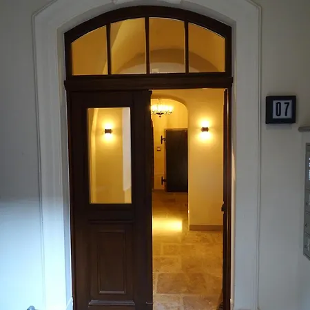 Stadtpalais Marché-suite Maximal 2 Personen Und 1 Kleinkind Apartment Bautzen