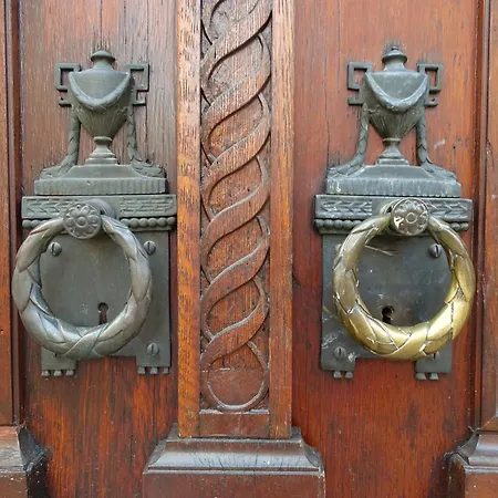 Apartment Stadtpalais Marché-suite Maximal 2 Personen Und 1 Kleinkind