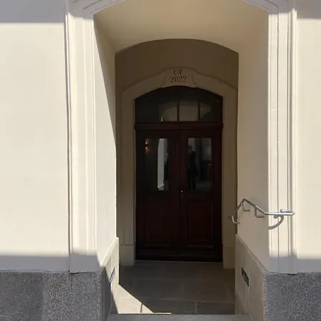 Apartment Stadtpalais Marché-suite Maximal 2 Personen Und 1 Kleinkind *