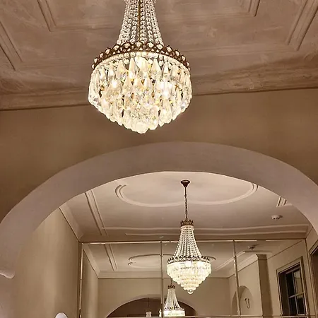 Stadtpalais Marché-suite Maximal 2 Personen Und 1 Kleinkind * Bautzen