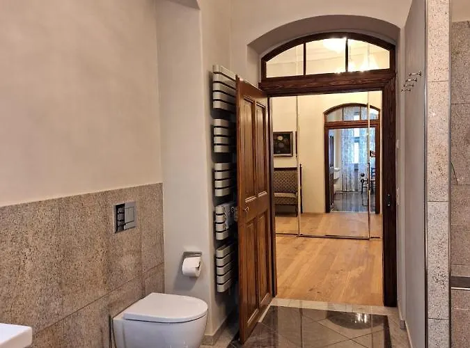 Stadtpalais Marche-suite Maximal 2 Personen Und 1 Kleinkind