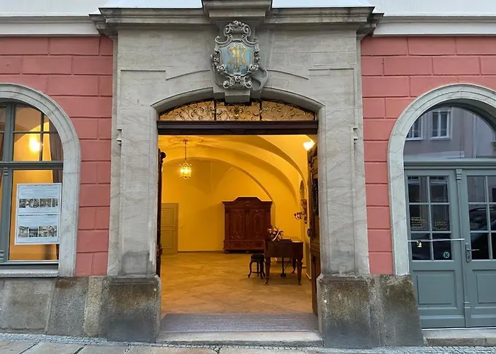 Stadtpalais Marche-suite Maximal 2 Personen Und 1 Kleinkind Apartment